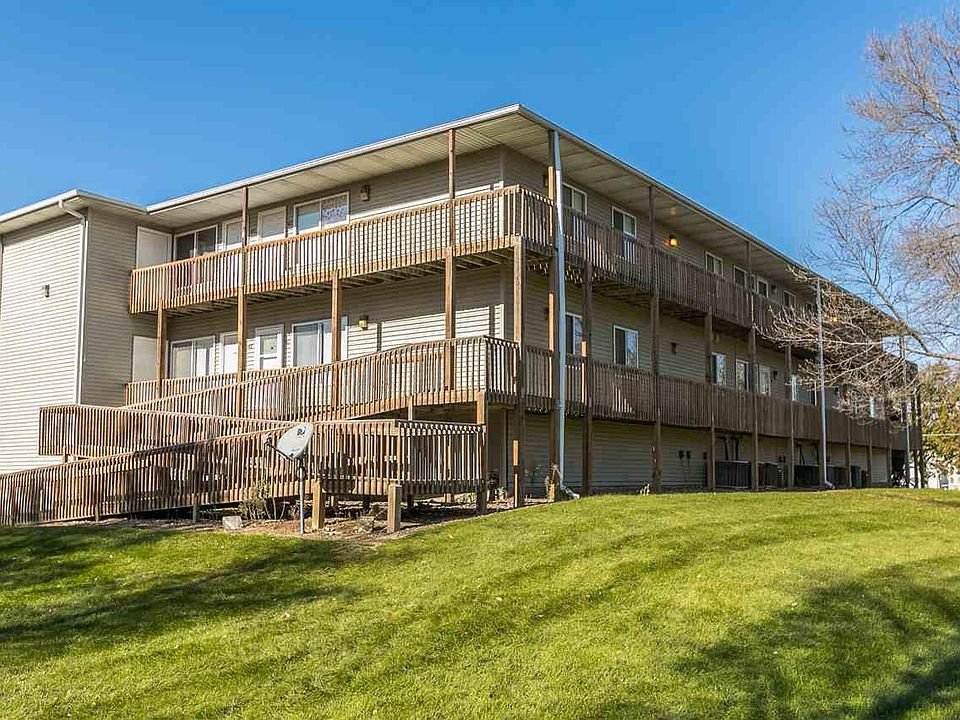 1st image of 407 W Zeller St #417