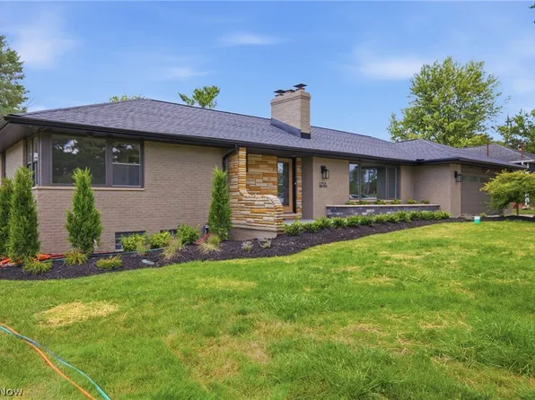 12758 Abbey Rd, North Royalton, OH 44133