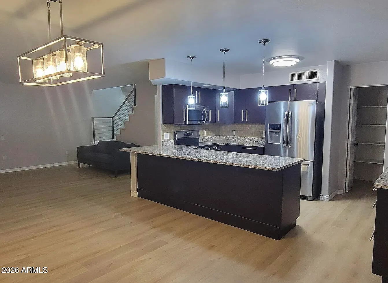 4 bed, 3.0 bath, 1265 sqft, $1,500 — Photo 3