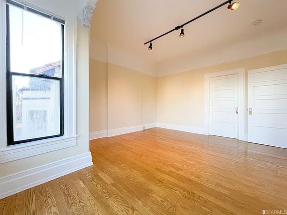 3rd image of 280 Noe St
