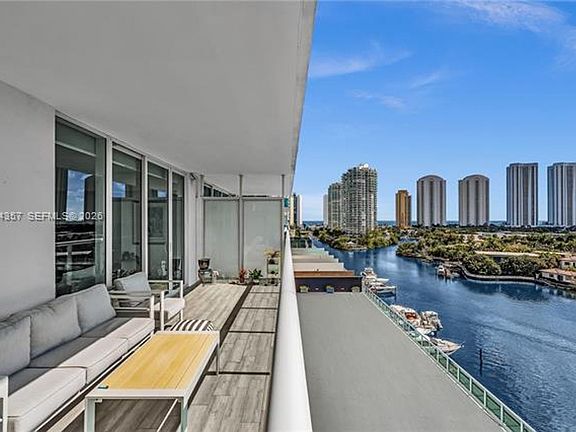 3rd image of 400 Sunny Isles Blvd APT 907