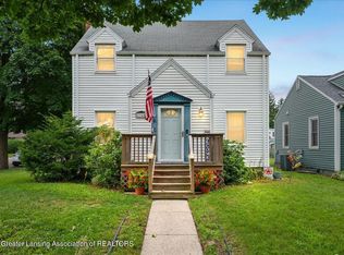 1140 Cleo St, Lansing, MI 48915