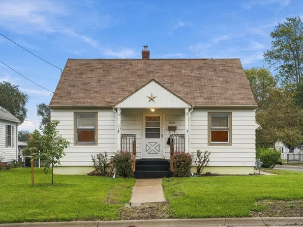 1502 Avenue K, Sterling, IL 61081