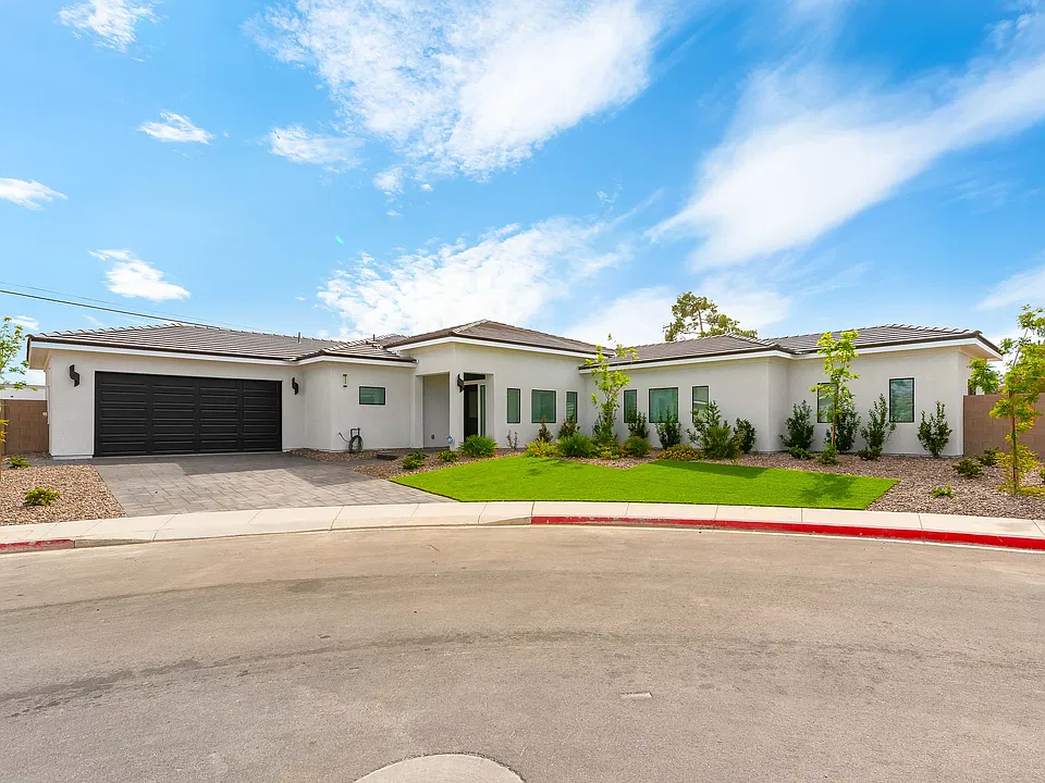 2560 Bonano Ct