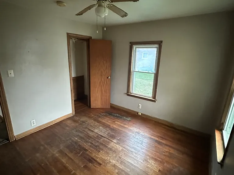 2915 Prast Blvd — Photo 5