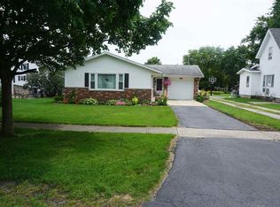 11 W Harrison St, Remington, IN
