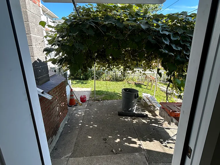 13 Frank St #B2 — Photo 3