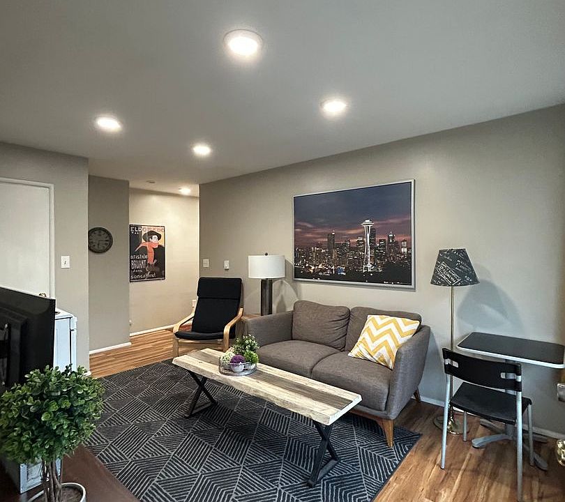 1st image of 5200 17th Ave NW #5202