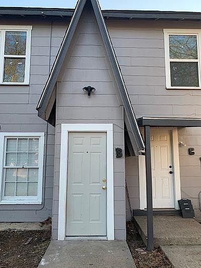 1st image of 304 S Franklin St #B