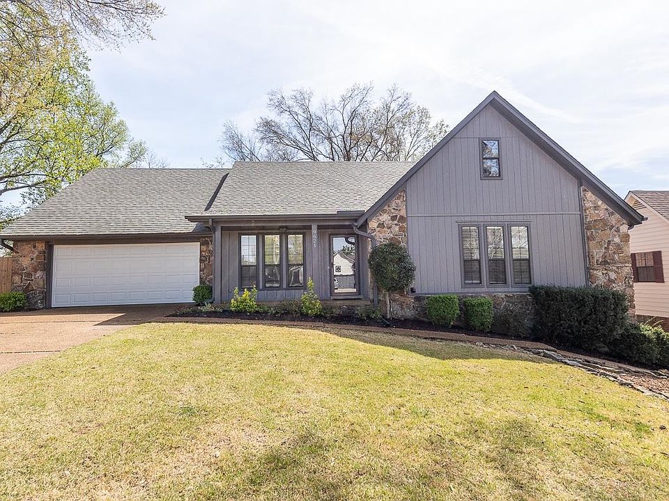 1st image of 9621 Blue Spruce Dr