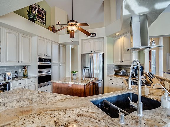 5th image of 15855 E Brodiea Dr