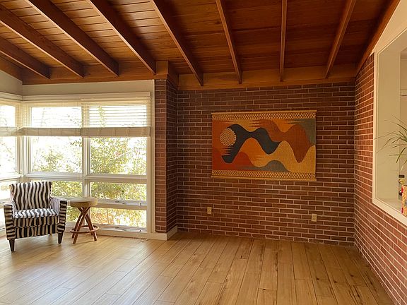 4th image of 3609 Idlewild Ave
