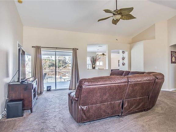 4th image of 2844 Starview Ave