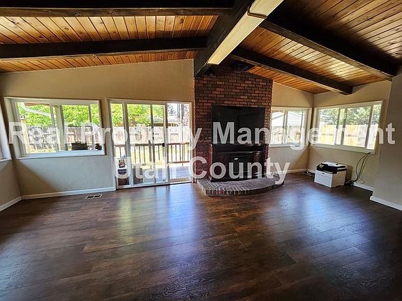 5th image of 244 Inglewood Dr