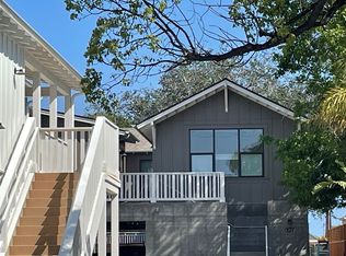 327 W Anapamu St #C, Santa Barbara, CA 93101