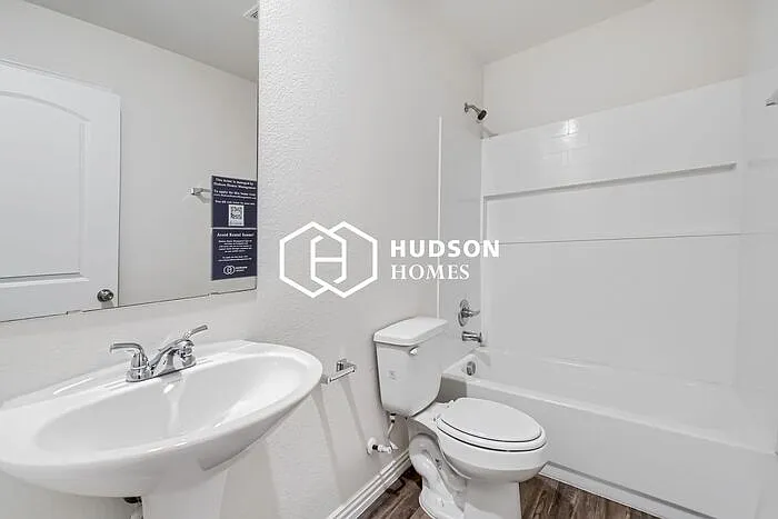 3619 York St — Photo 11