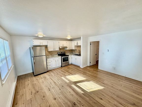 2nd image of 1361 E Ocean View Ave #2