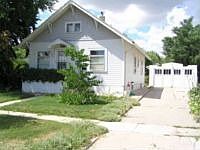 1st image of 1627 E 9th St