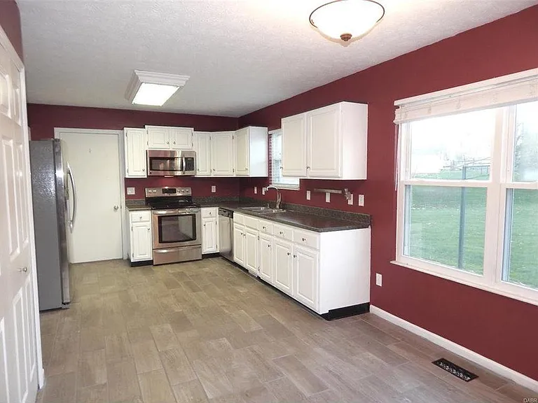 2279 Forestdean Ct W — Photo 9