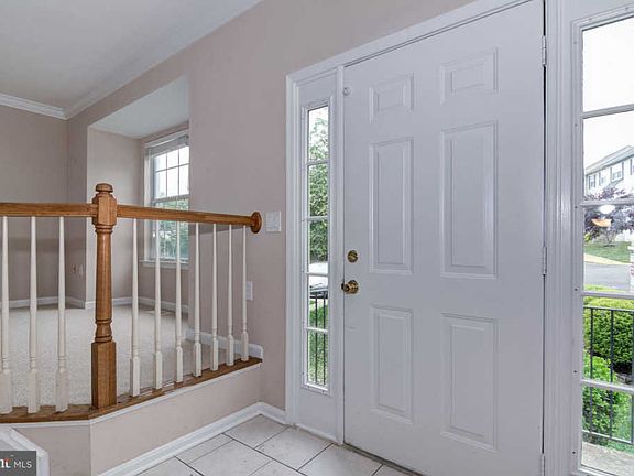 3rd image of 108 Hastings Dr