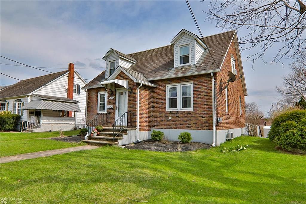 247 N Lehigh Ave, Wind Gap, PA 18091 Zillow
