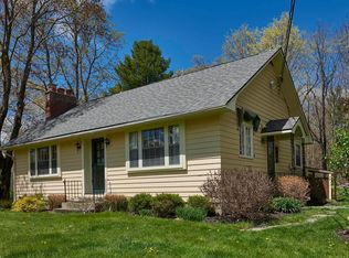302 Albany Tpke, Old Chatham, NY 12136