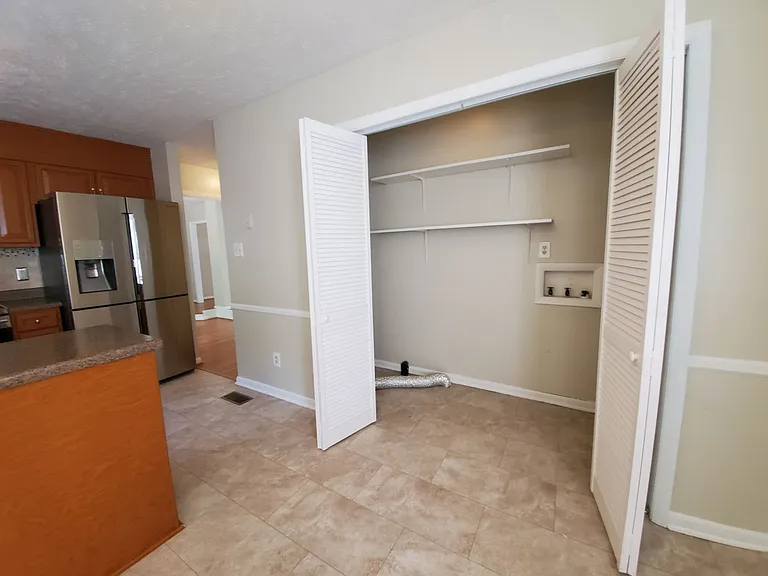 6400 Hollyhock Ct — Photo 20