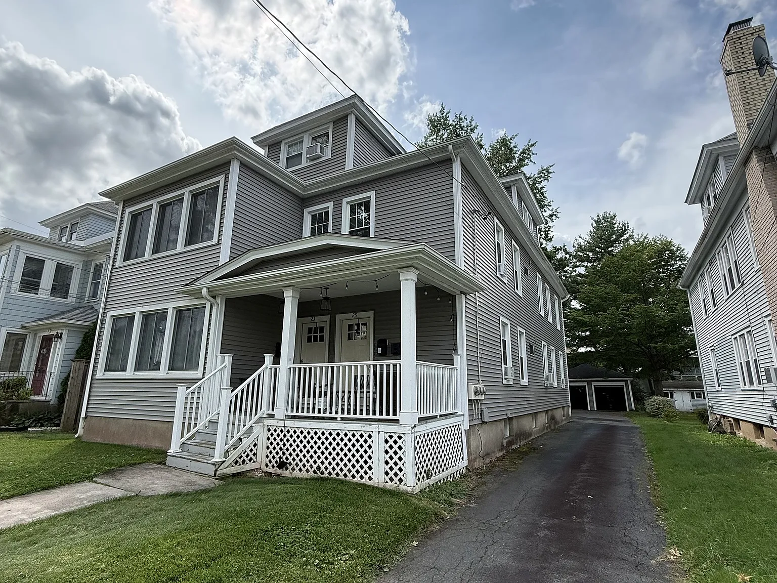 2 bed, 1750 sqft, $2,590 — Photo 2