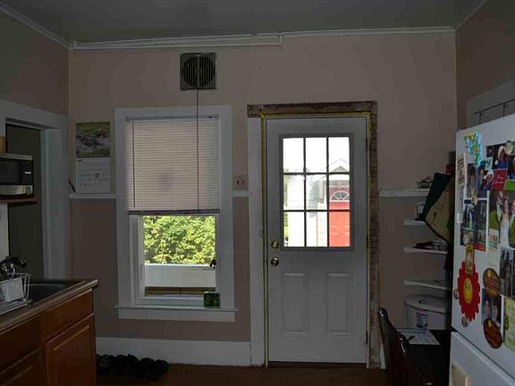 3rd image of 13 Stewart Ave