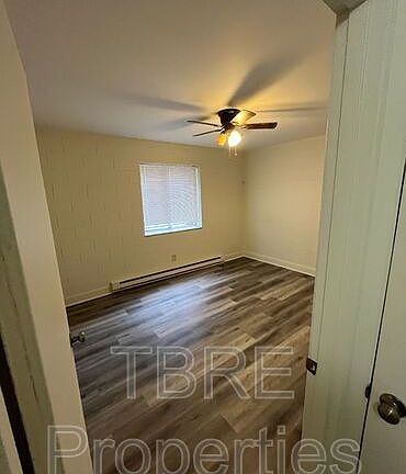 5th image of 1528 6th Ave APT 2