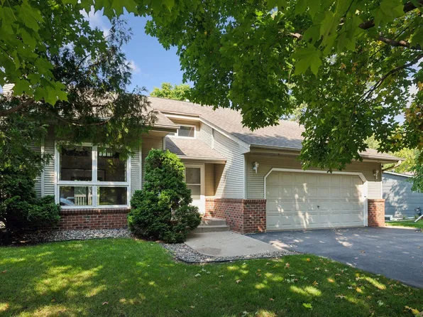 7548 Bittersweet Dr, Eden Prairie, MN 55344