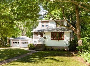 29 S Fair St, Guilford, CT 06437