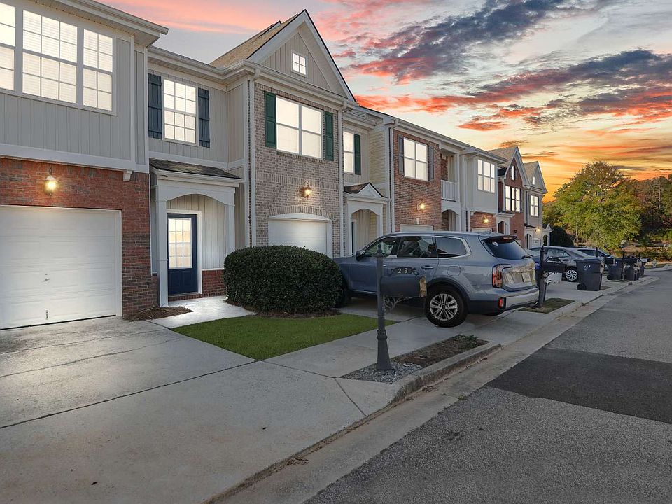 1st image of 29 Hidden Hickory Ct