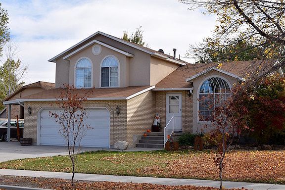 1st image of 3973 W. Donalbain St.