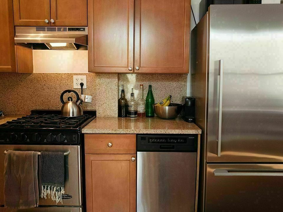 1st image of 249 Eldridge St #5A