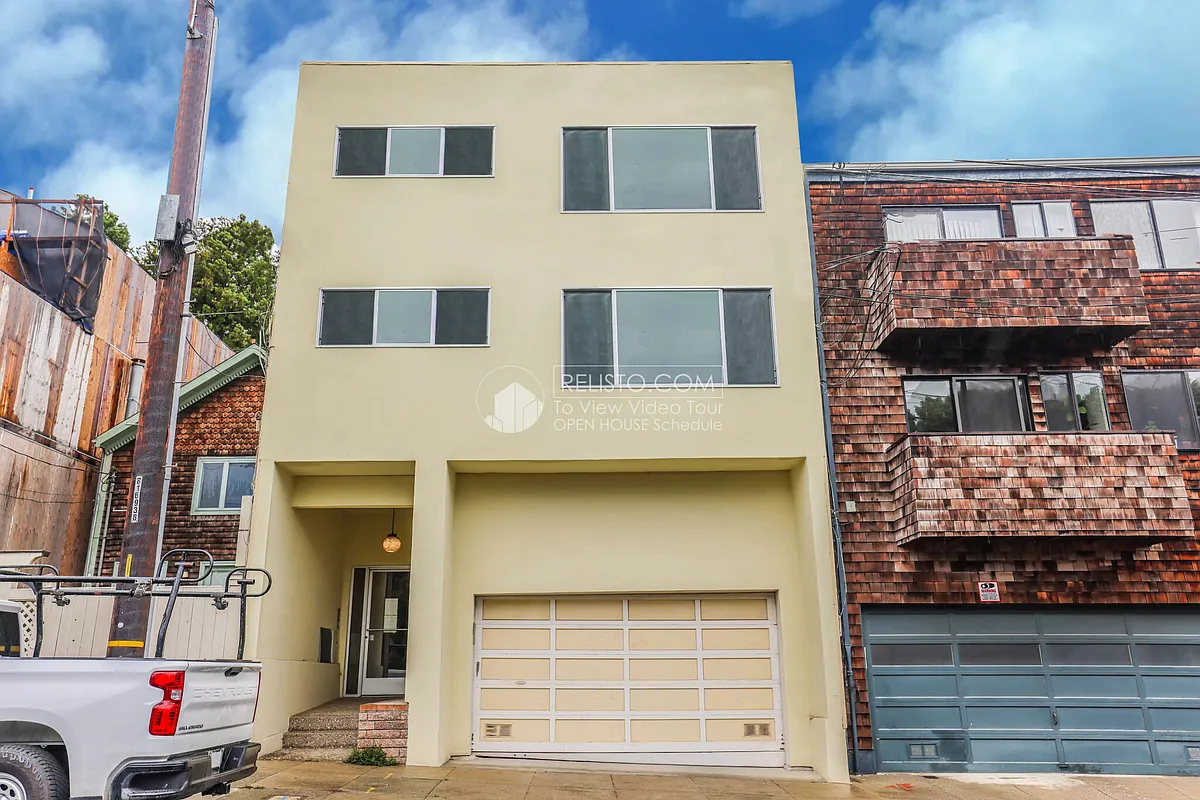Building Photo - 444 Valley St #1