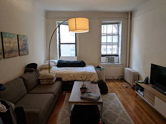 Rented by Gallery Real Estate Group, LLC | media 13