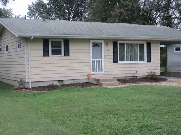 614 S Central St, Centralia, MO 65240