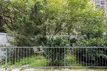 Rented by Loom Group