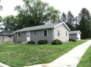 385 3rd St, Dawson, MN 56232