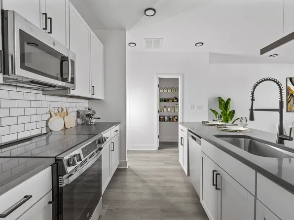 Steele Landing Townhome Rentals