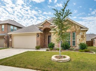 904 Lake Pleasant Rd, Little Elm, TX 75068