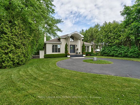 2nd image of 3423 Lakeshore Rd