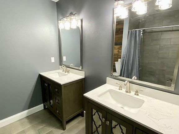 Master ensuite with double sinks