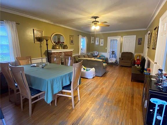 3rd image of 87 Homecrest Ave