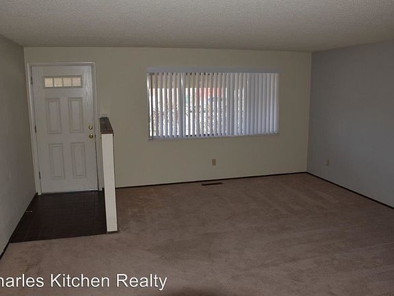 4th image of 1008 Sonoma St