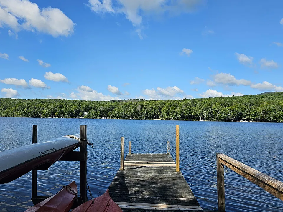 1046 Goose Pond Rd