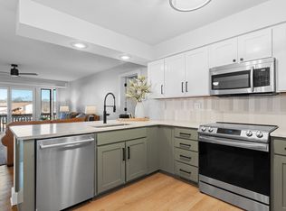 1701 Paradise Landing Rd, Kimberling City, MO 65686