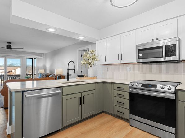 1701 Paradise Landing Rd