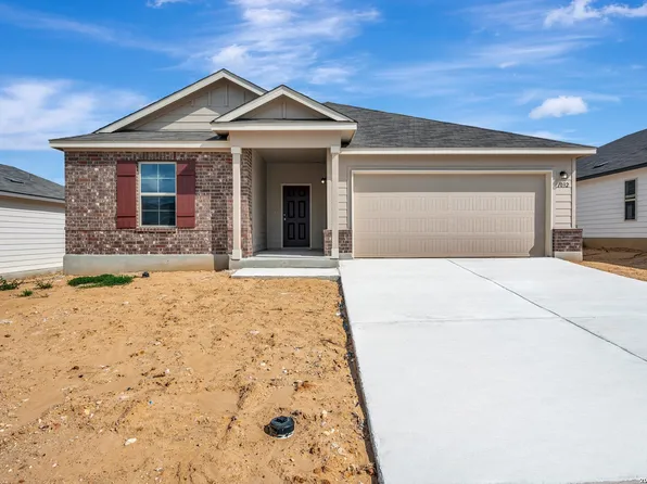 1032 Eagle Crossing, Seguin, TX 78155
